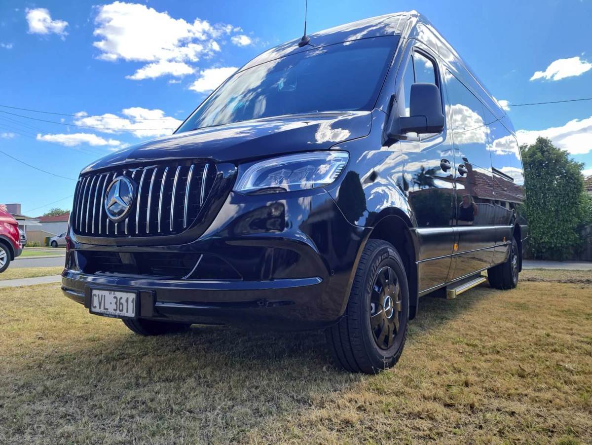 Platinum Vip Mercedes Sprinter 13 Pax 6